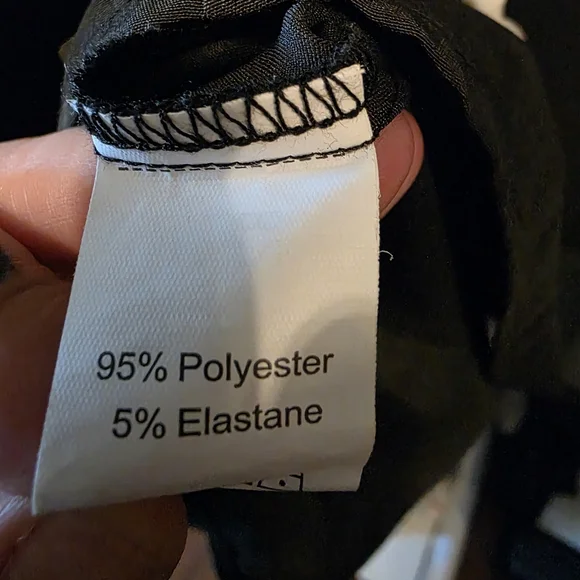 SHIEN Curve Button Up With Flowy Sleeves - Picture 5 of 5